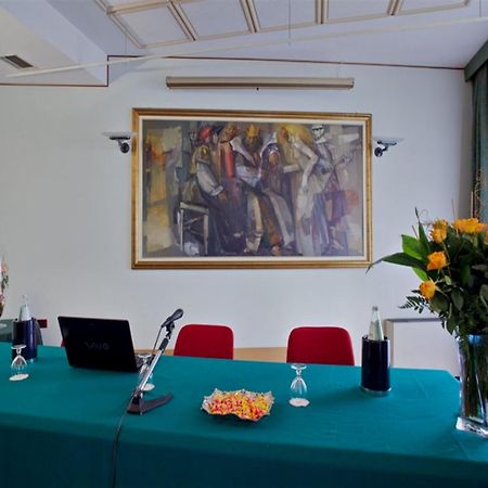 Hotel Leonardo Da Vinci Sassari Luaran gambar