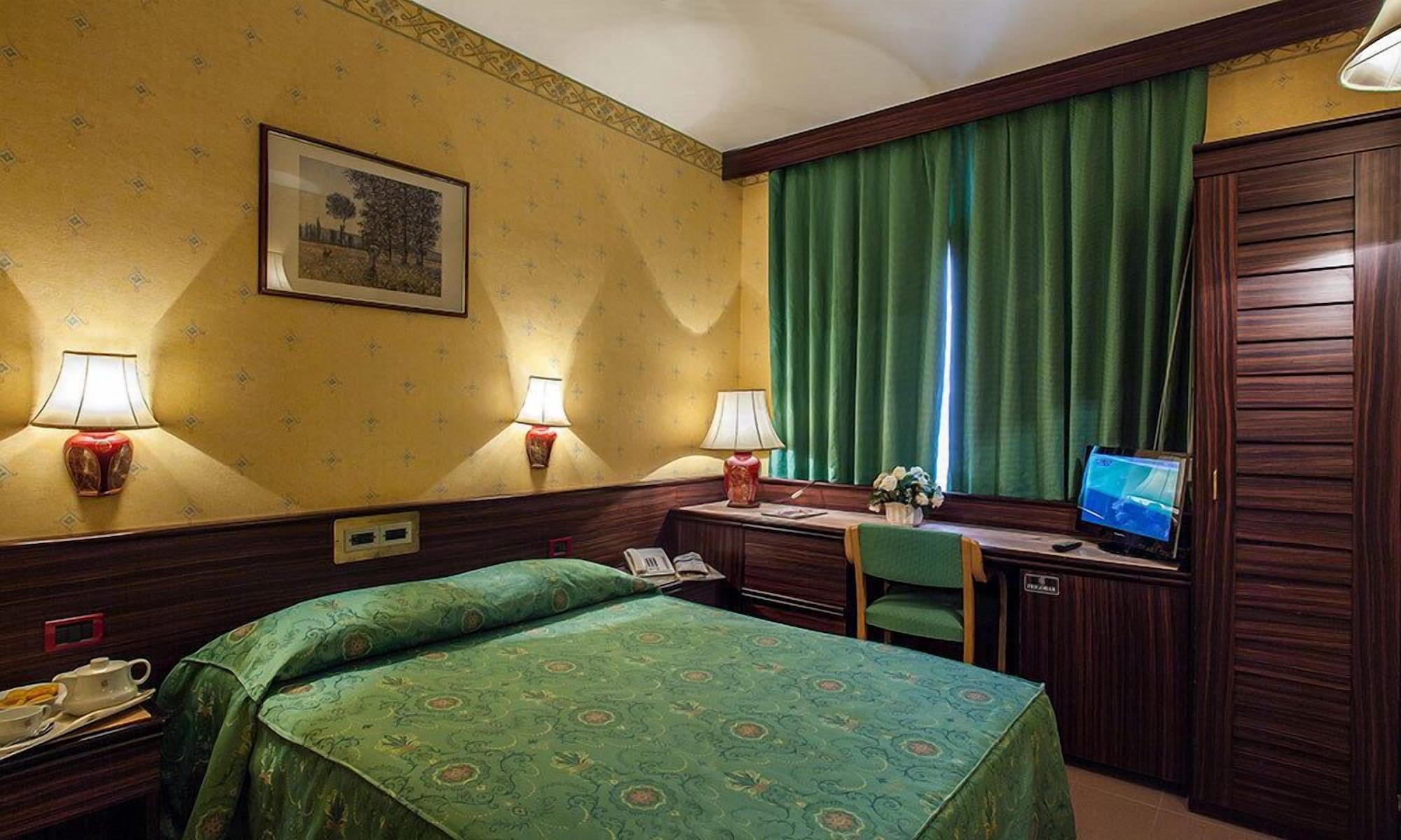 Hotel Leonardo Da Vinci Sassari Luaran gambar