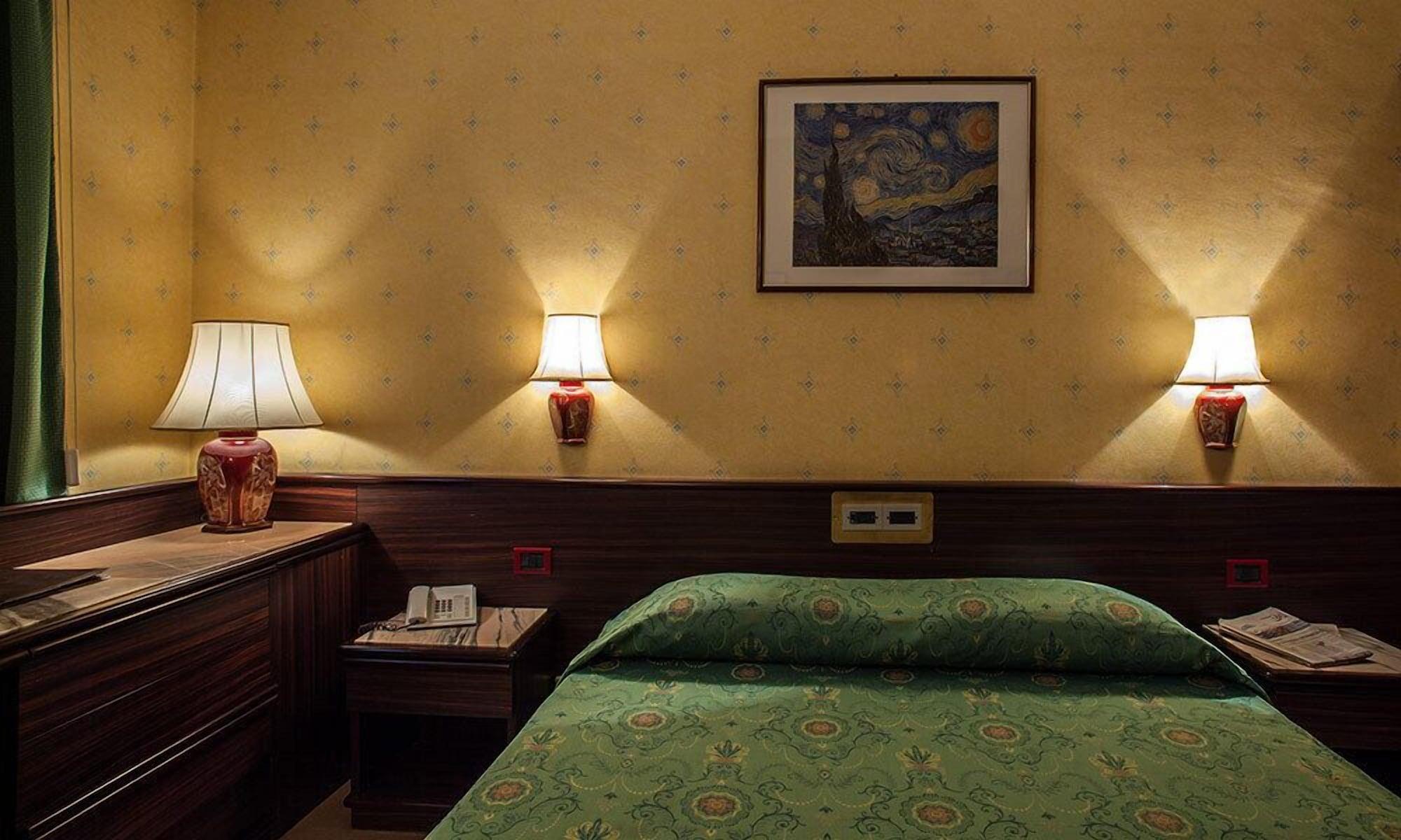 Hotel Leonardo Da Vinci Sassari Luaran gambar