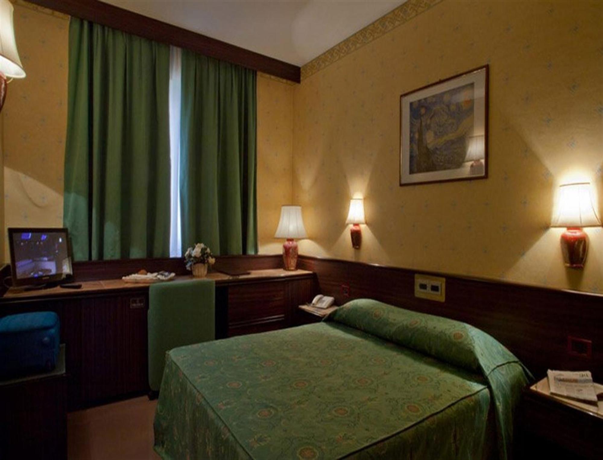 Hotel Leonardo Da Vinci Sassari Luaran gambar