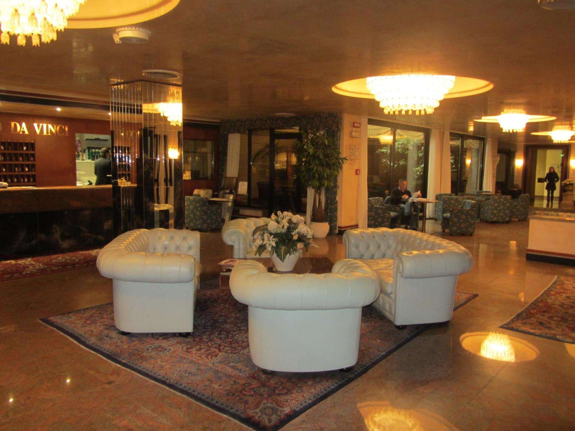 Hotel Leonardo Da Vinci Sassari Luaran gambar