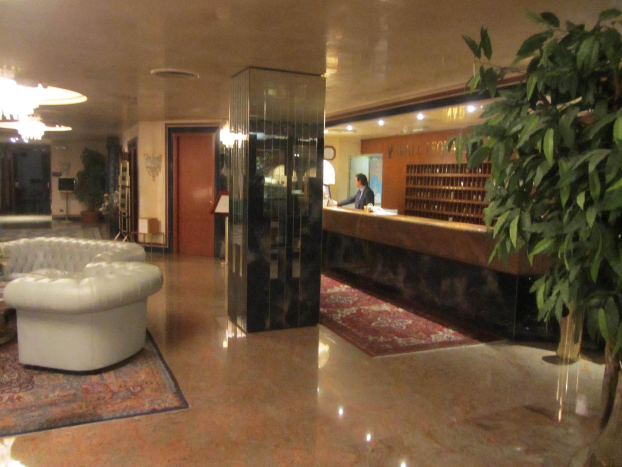 Hotel Leonardo Da Vinci Sassari Luaran gambar