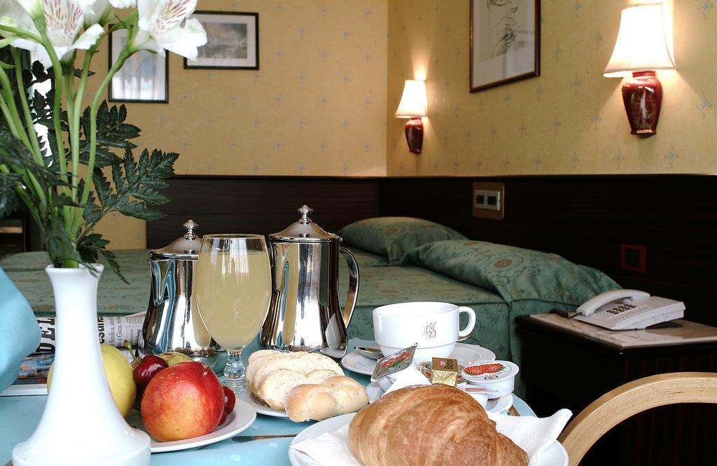 Hotel Leonardo Da Vinci Sassari Luaran gambar