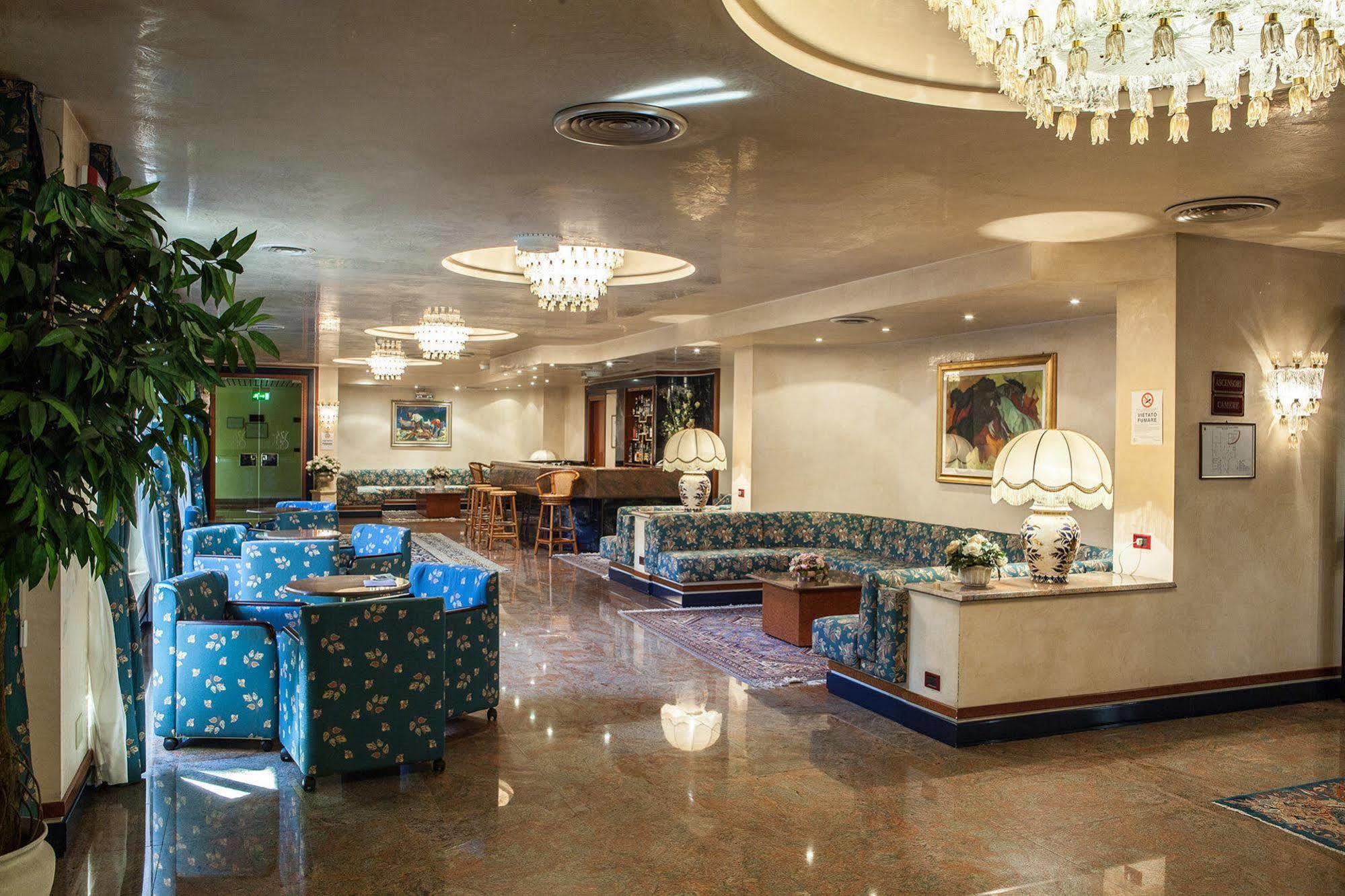Hotel Leonardo Da Vinci Sassari Luaran gambar