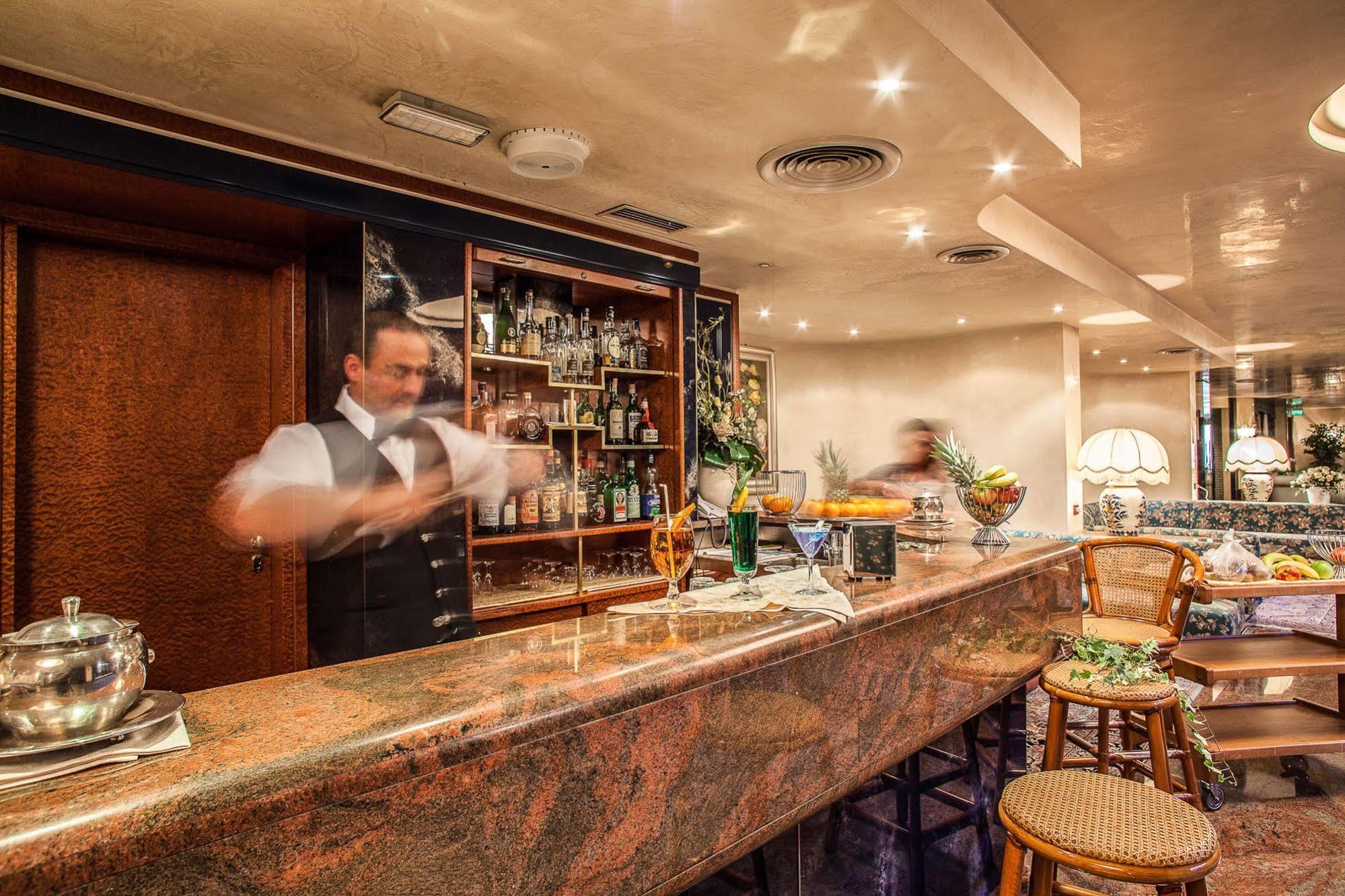 Hotel Leonardo Da Vinci Sassari Luaran gambar