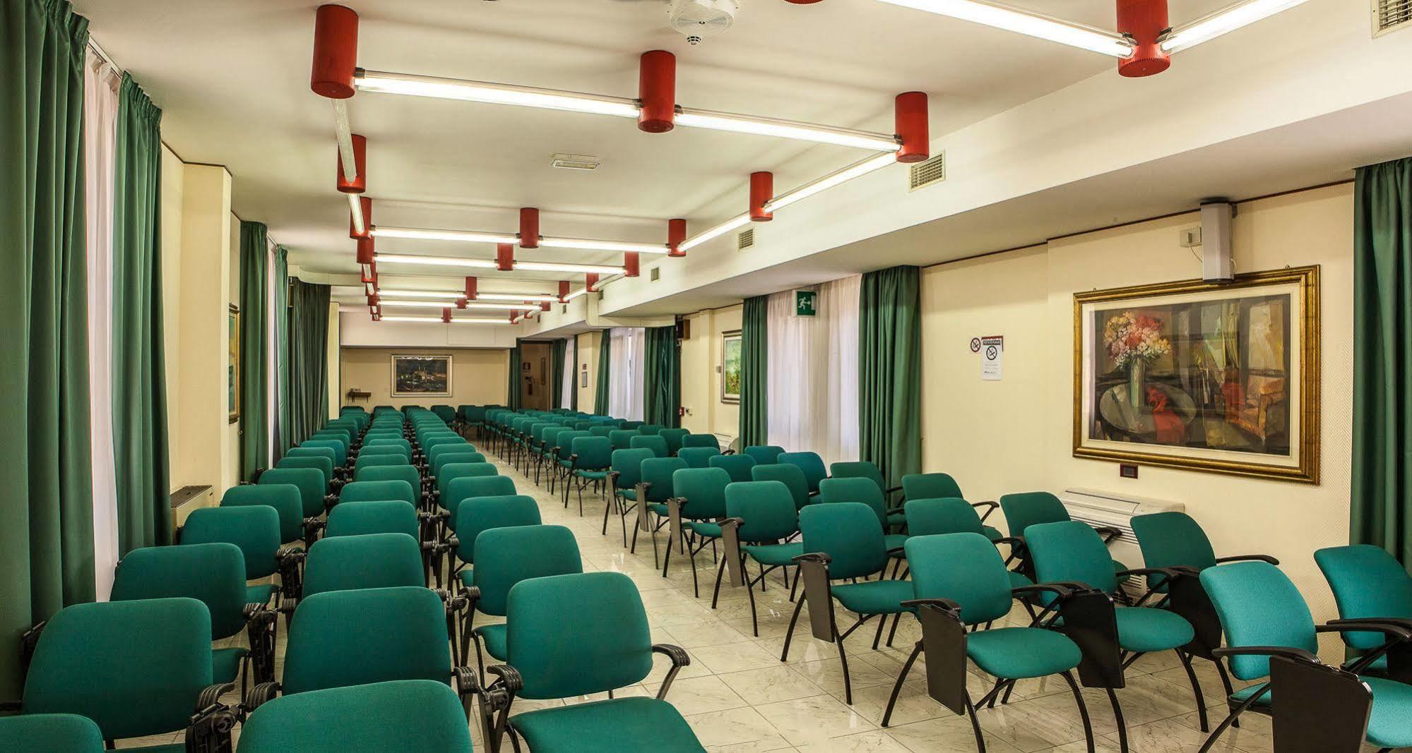 Hotel Leonardo Da Vinci Sassari Luaran gambar