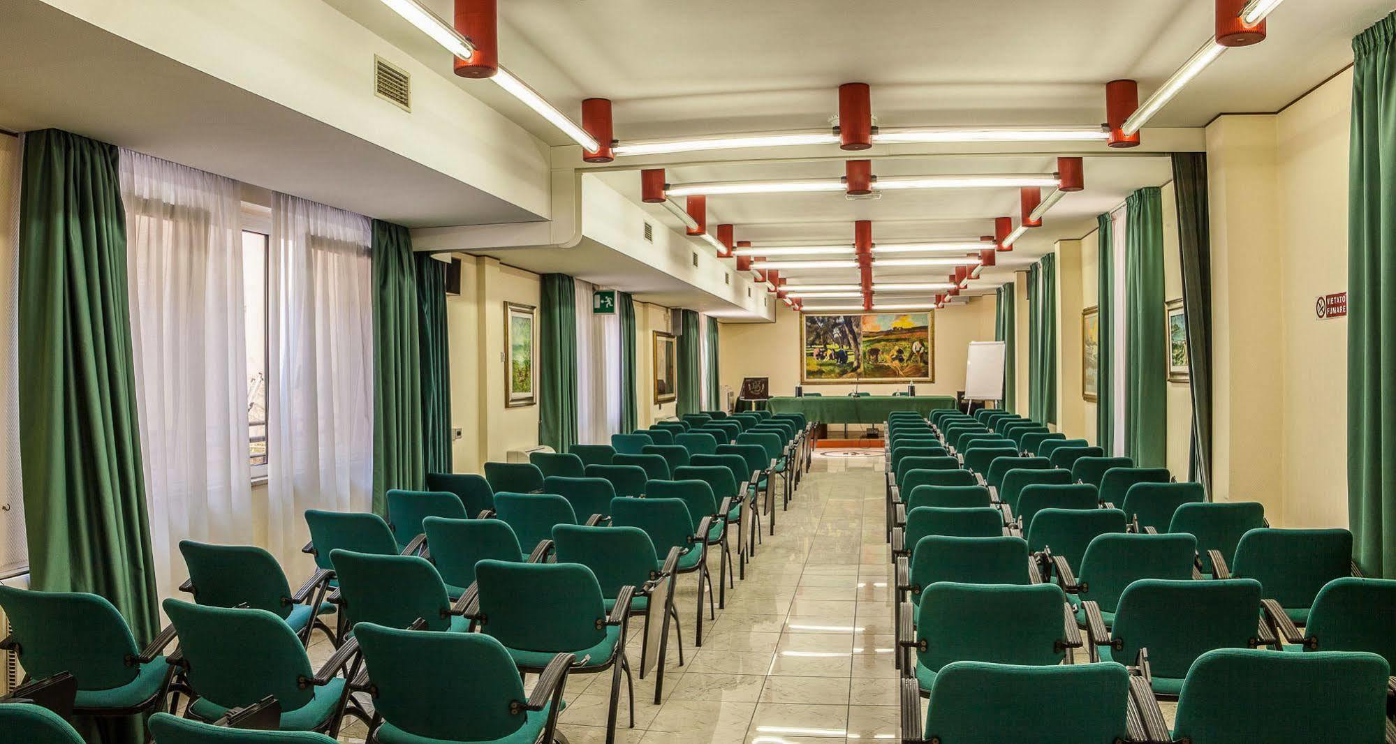 Hotel Leonardo Da Vinci Sassari Luaran gambar
